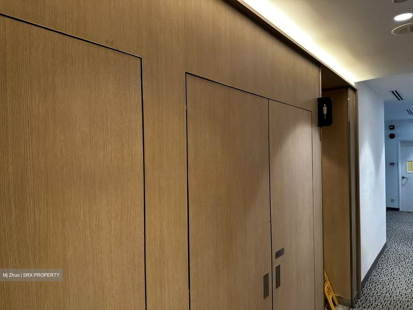 Bugis Junction (D7), Office #575783401
